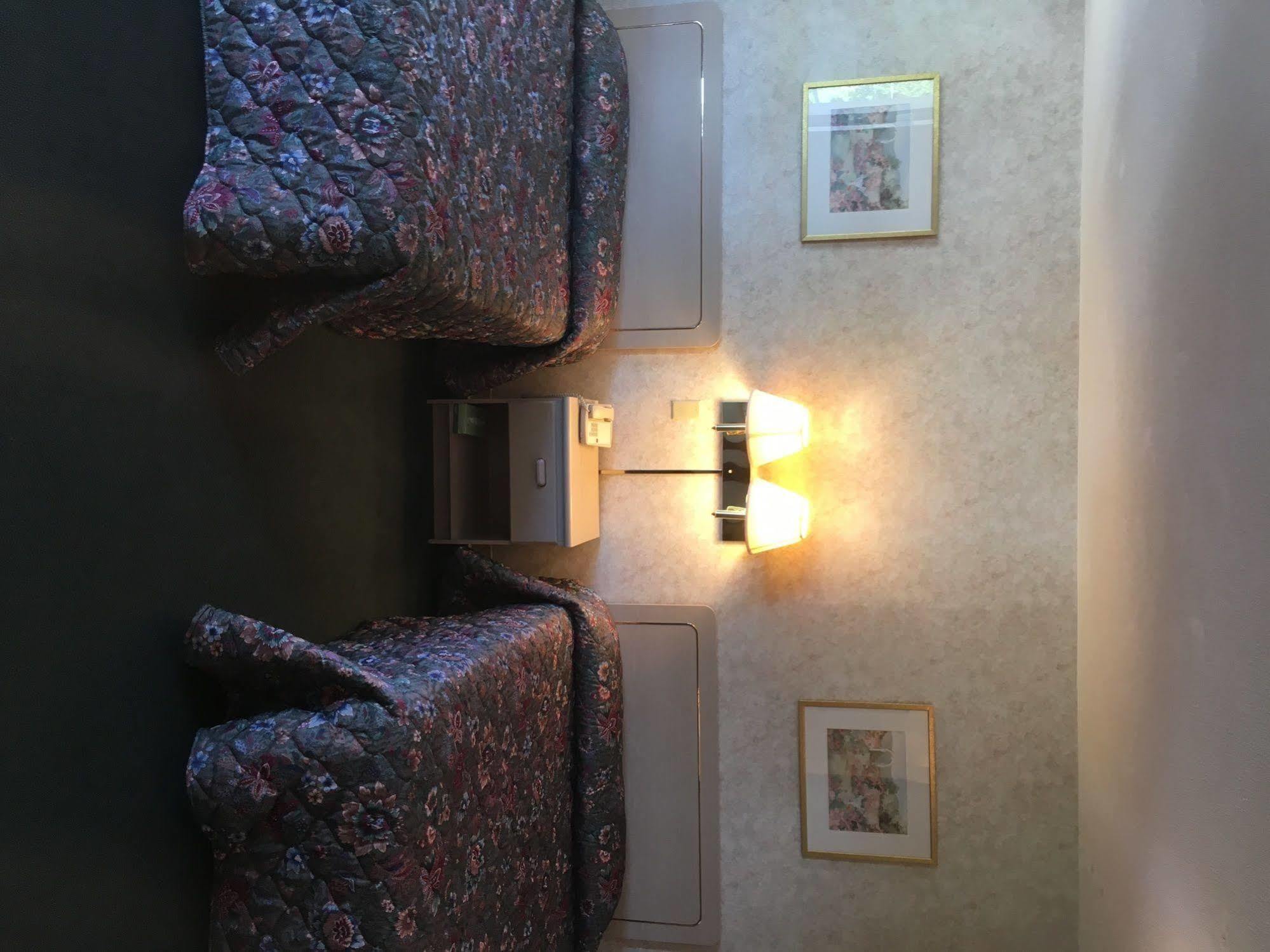 The Springwater Inn Ithaca Luaran gambar